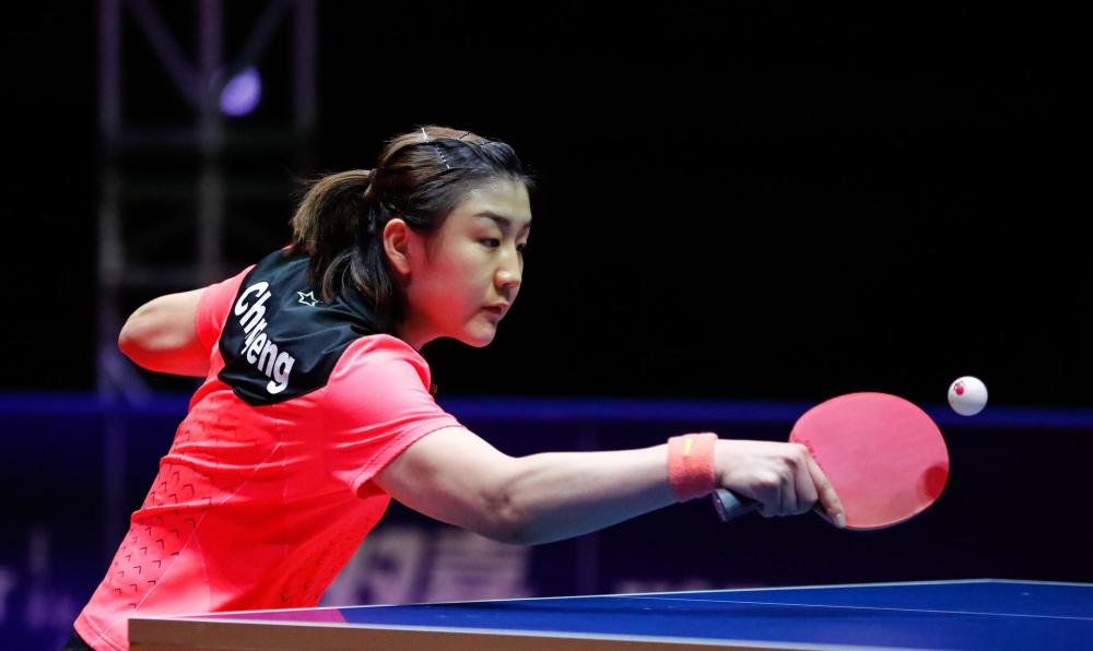 场外也展现 场外也展现